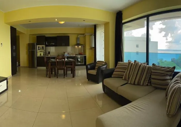 Athena Apartment Mamaia